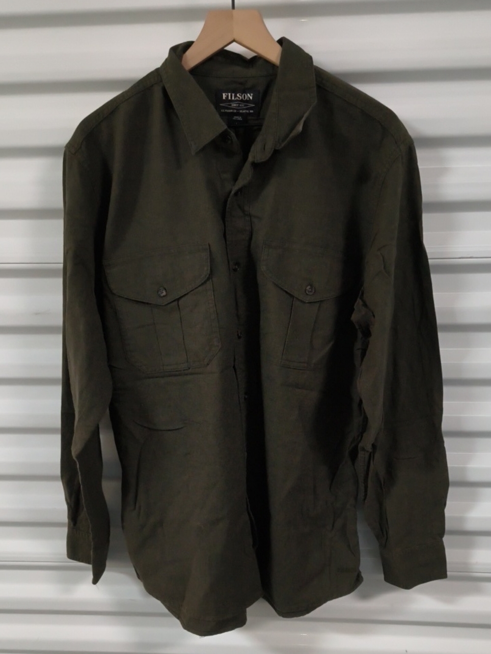 Filson Men's Washed Feather Cloth Shirt L Olive Green
